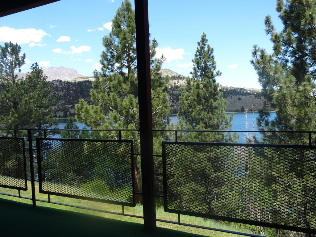 Boulder Lodge June Lake Cameră foto